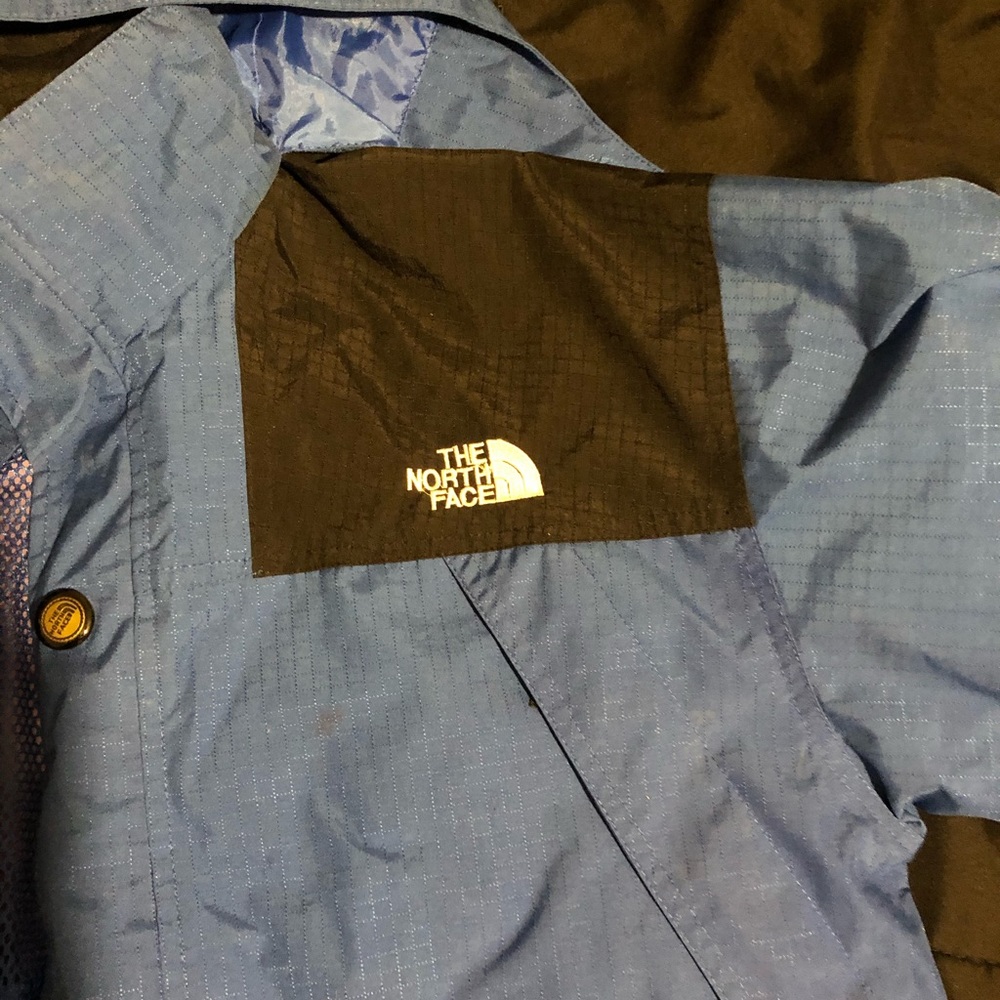 Rain/wind jacket - Picture 3 of 3